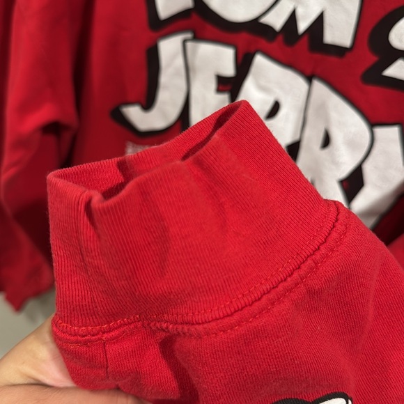 Women’s Tom and Jerry Red XL crewneck sweater relaxed fit - Picture 6 of 9